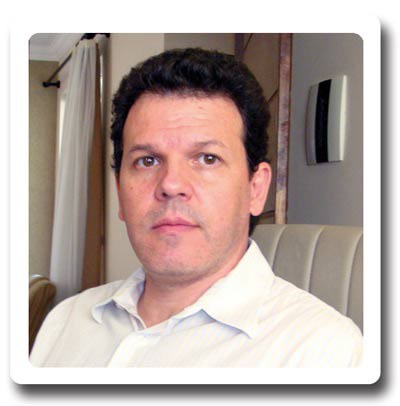 Prof. Dr. Ricardo Carneiro Borra 
